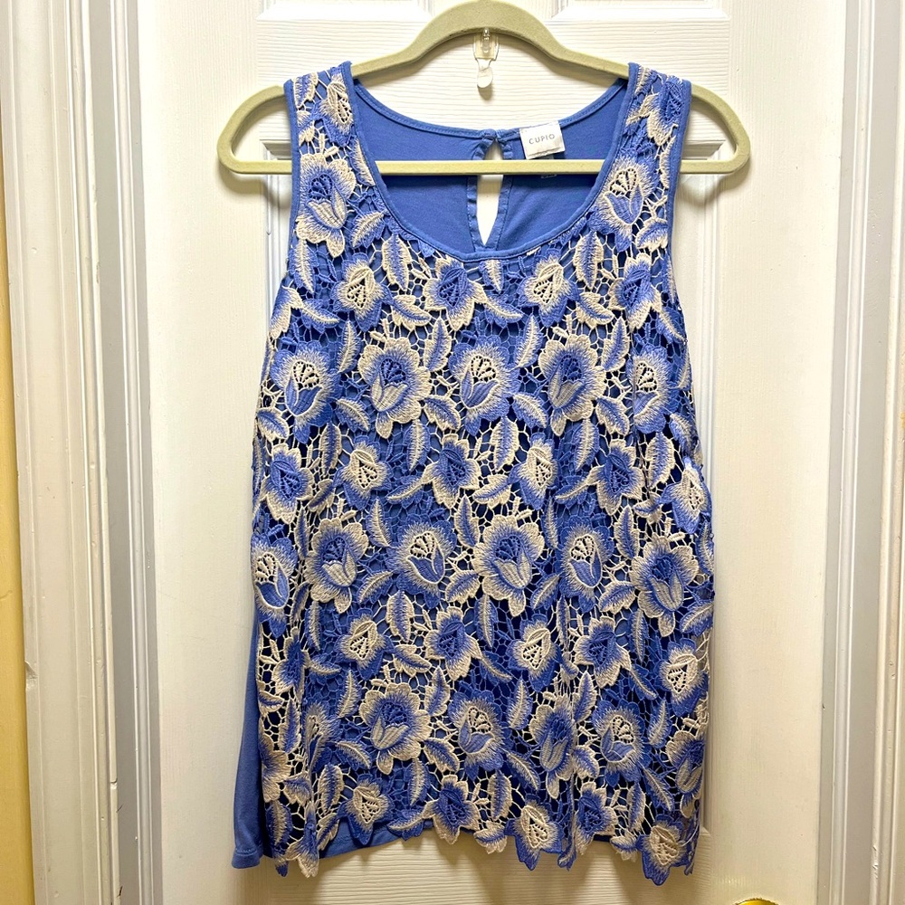 Cupio Blue Floral Lace Lined Scoop Neckline Sleeveless Top, Size Large EUC